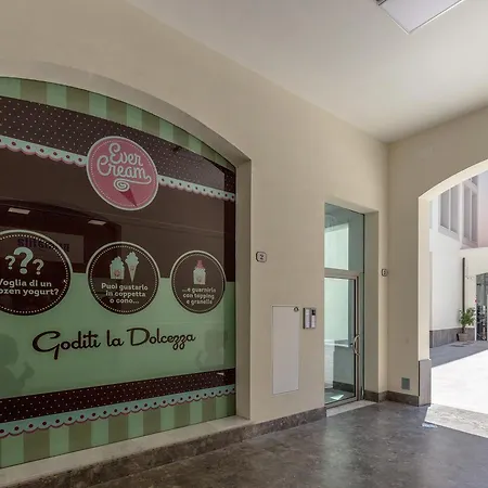 Apartment B, Palazzo Quaroni